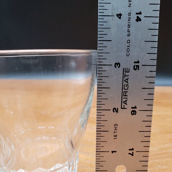 Anchor Hocking Windsor Clear Juice Glasses Set of 2 – 5 oz VTG Diamond Pattern - Picture 9 of 9